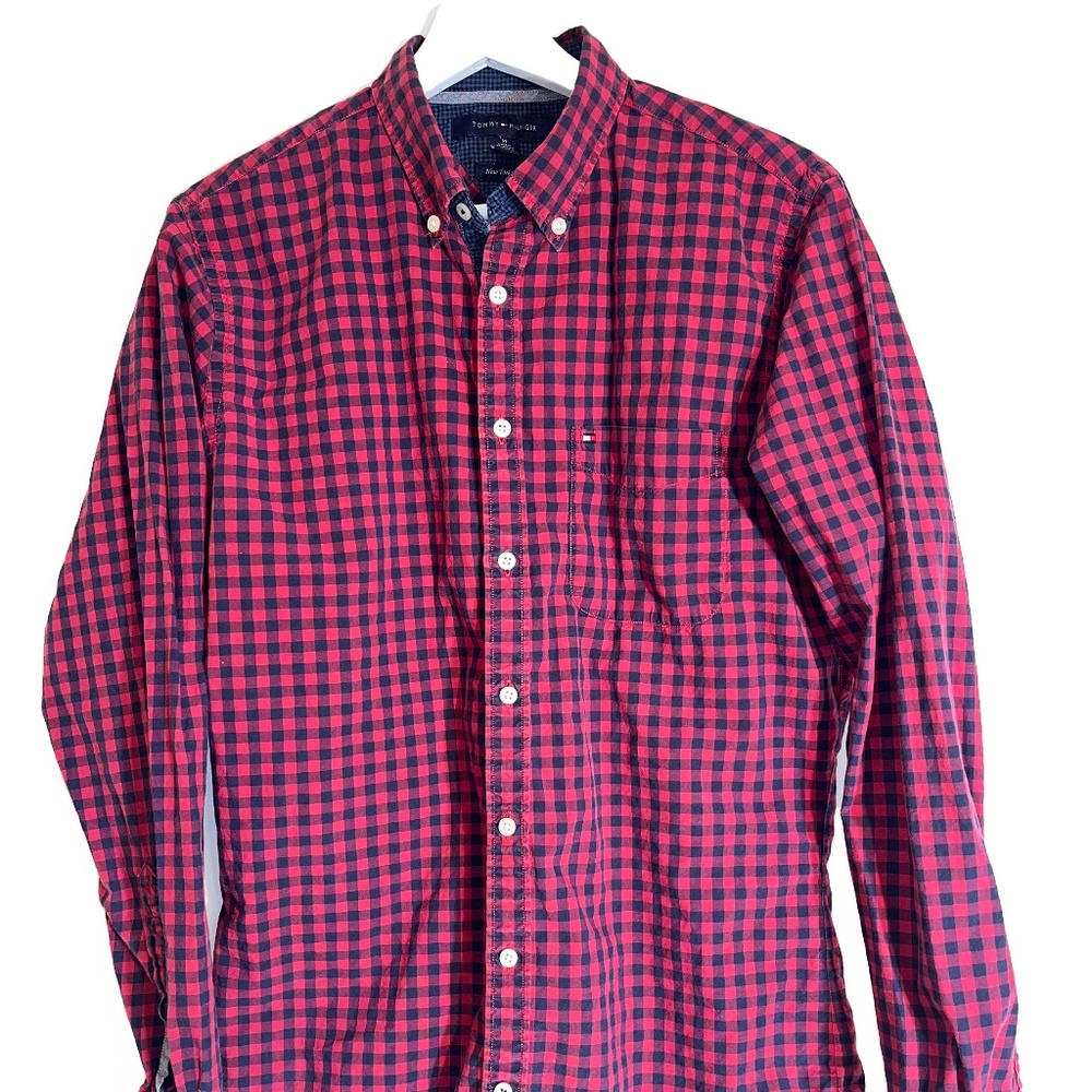 Tommy Hilfiger Red & Navy Checkered Shirt, New York Fit, Size M